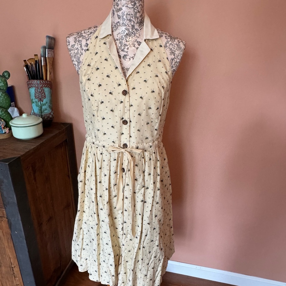 OPEN TO OFFERS Anthropologie Maeve Bee Cream Halter Button-Up Dress Size 4